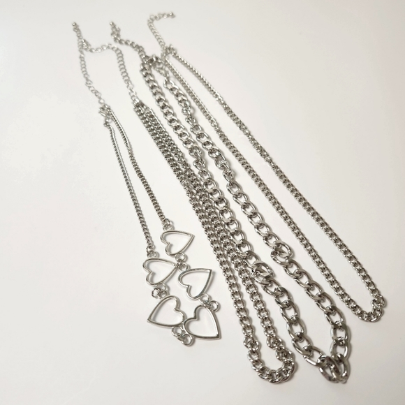 Layered Silver Heart Choker Chain Heart Necklace Set of 4 Chunky Jewelry - Picture 4 of 4